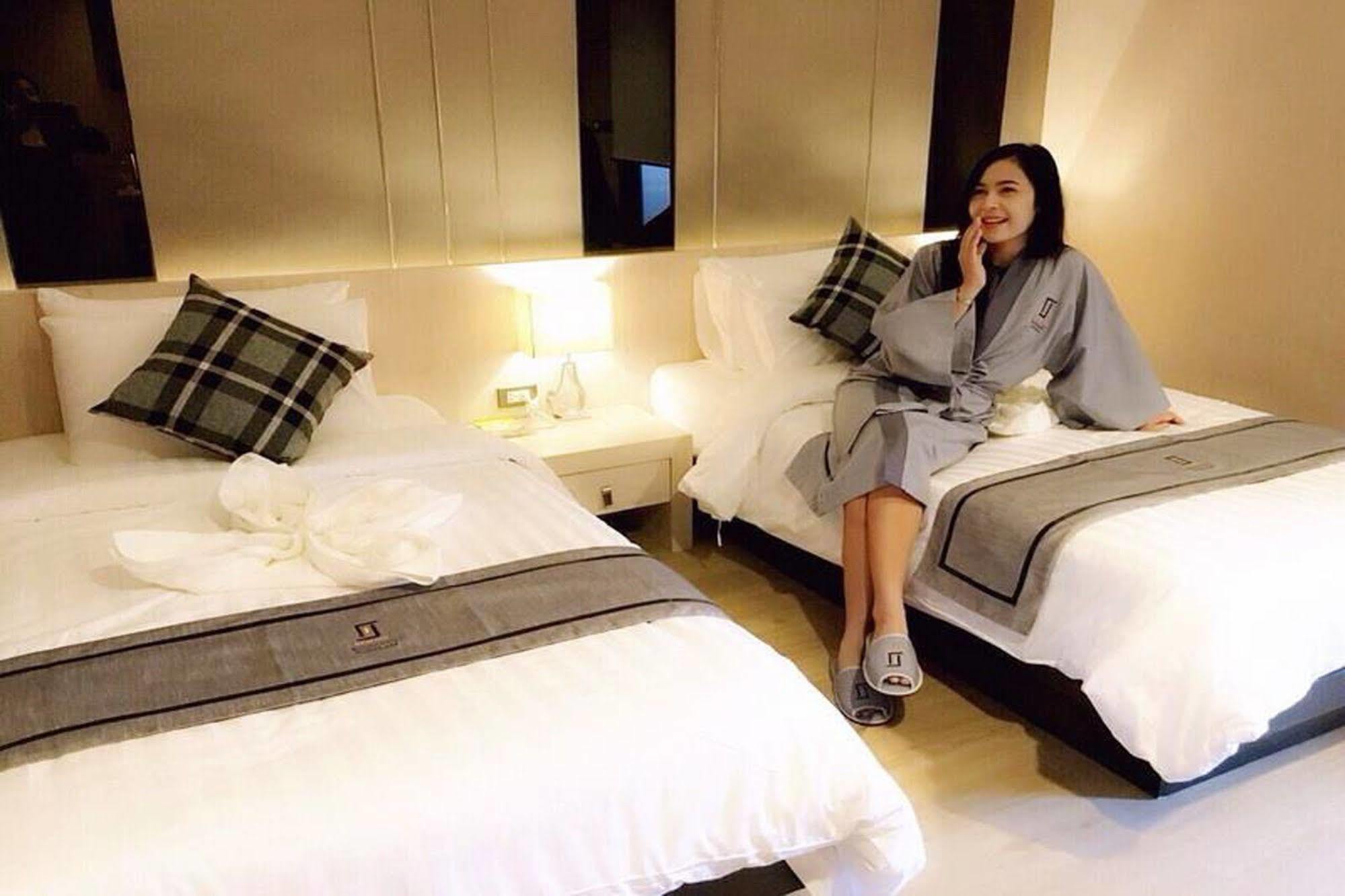 Kesorn Boutique Hotel Buriram Ngoại thất bức ảnh